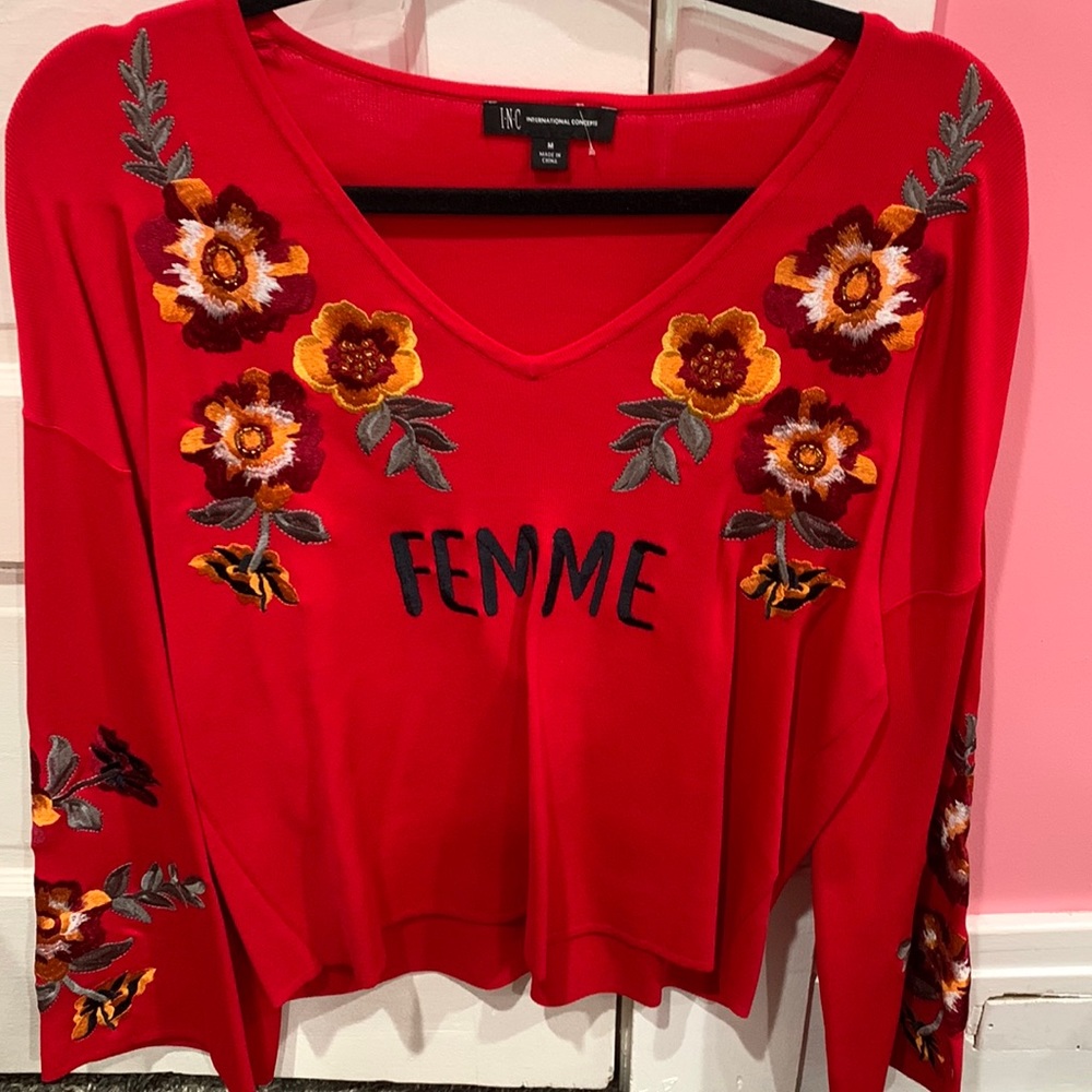 I am selling my the clothes that I don’t use anymore more, to donate to families